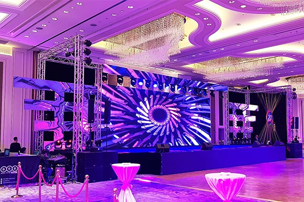 sewa led videotron indoor dan rigging untuk meeting kantor