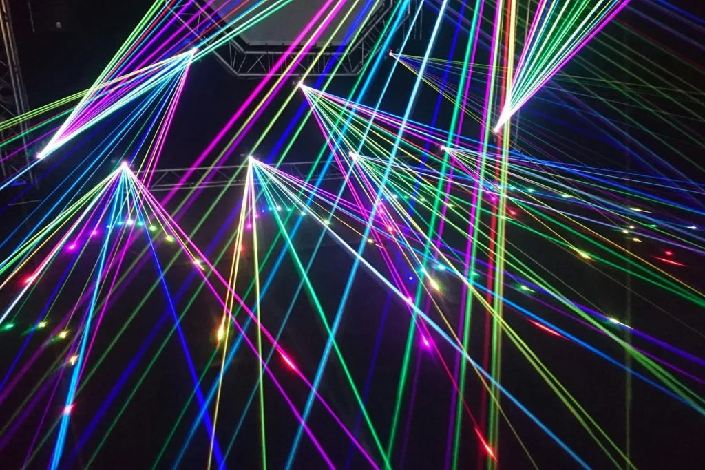 laser lighting warna-warni : foto pixabay
