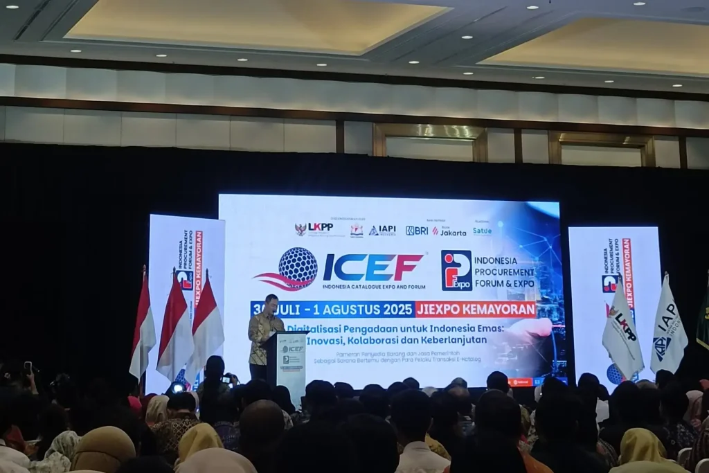 hendrar prihadi membuka acara icef-ipfe 2025. dorong produk dalam negeri