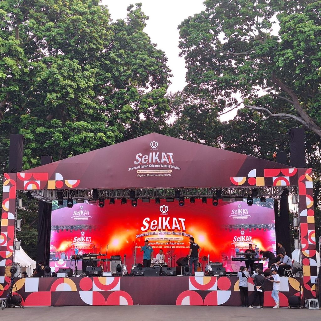 panggung rigging 4x6 konser seikat