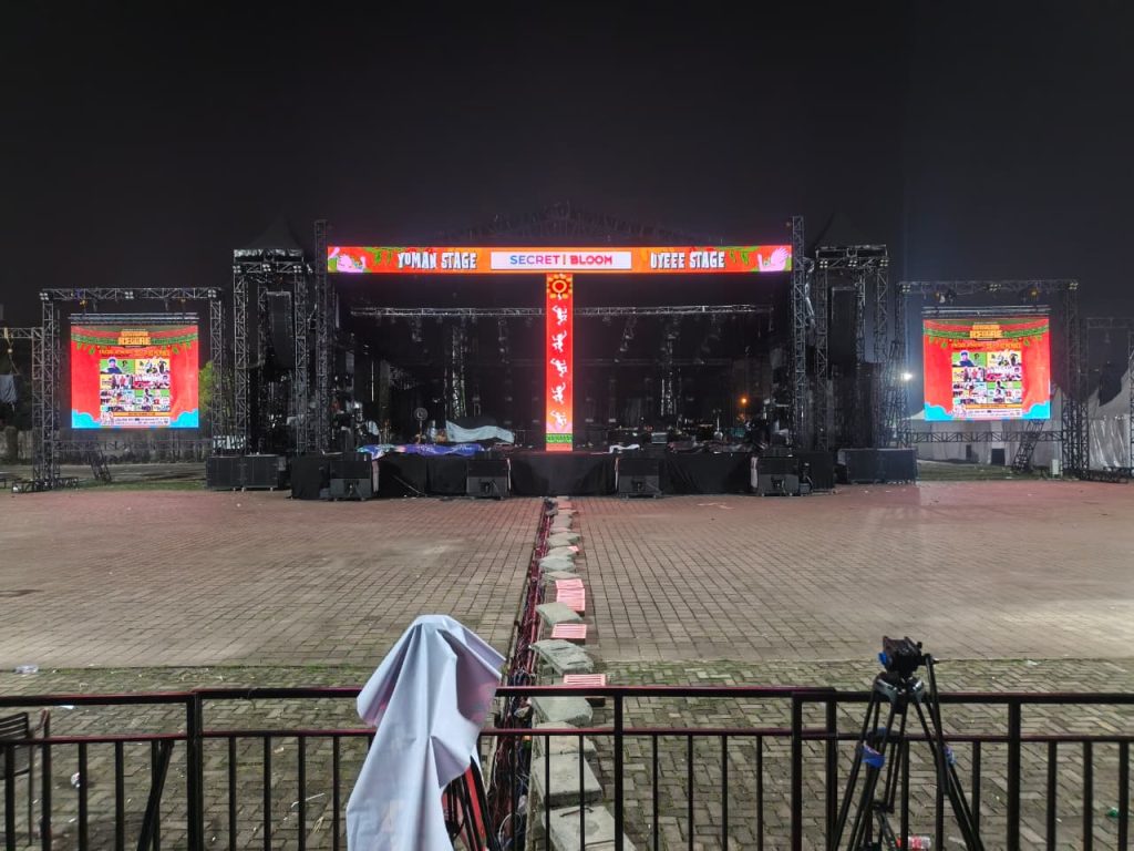 sewa videotron outdoor